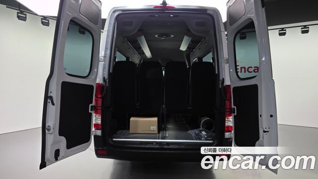 Hyundai Solati 2018 — photo 19