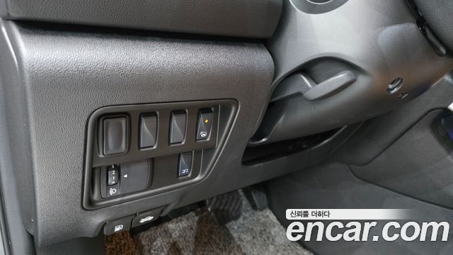Renault Korea QM6 2021 — photo 18