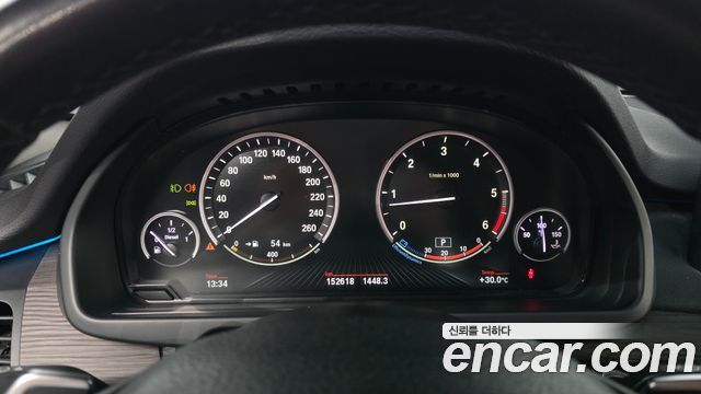 BMW X5 2015 — photo 8