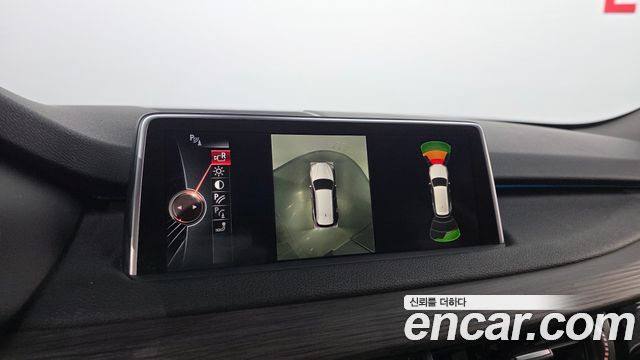BMW X5 2015 — photo 17