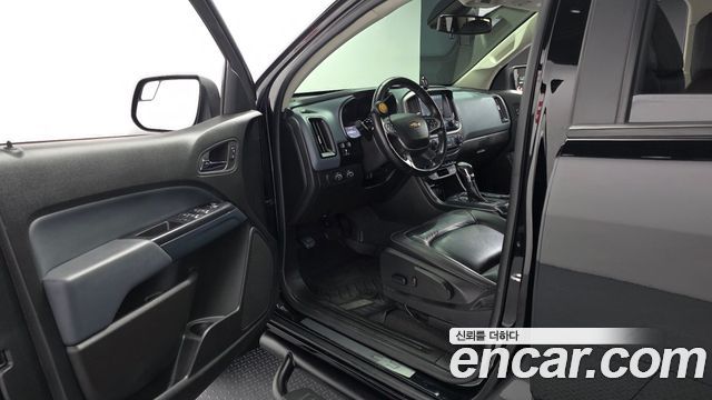 Chevrolet Korea Colorado 2022 — photo 10