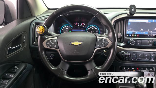 Chevrolet Korea Colorado 2022 — photo 13