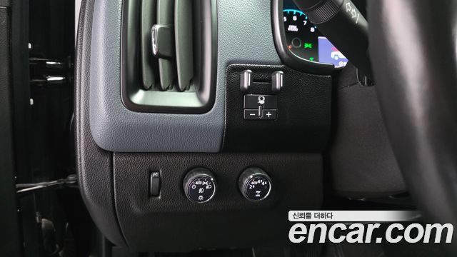 Chevrolet Korea Colorado 2022 — photo 18