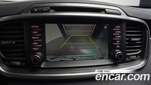 Kia Sorento 2017 — photo 15