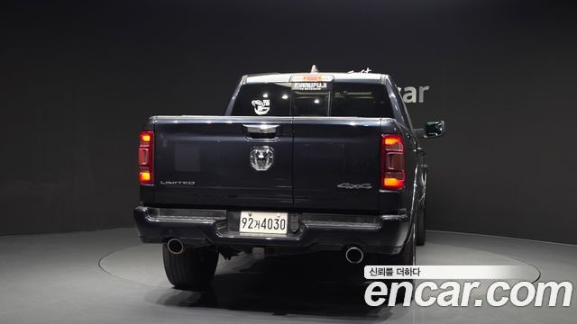 Dodge Ram Pick Up 2020 — photo 4