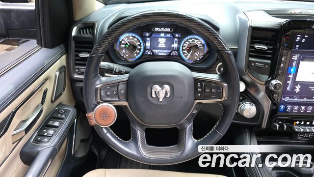 Dodge Ram Pick Up 2020 — photo 13