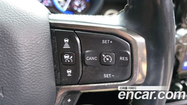 Dodge Ram Pick Up 2020 — photo 17