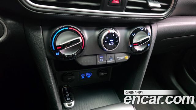 Hyundai Kona 2020 — photo 16