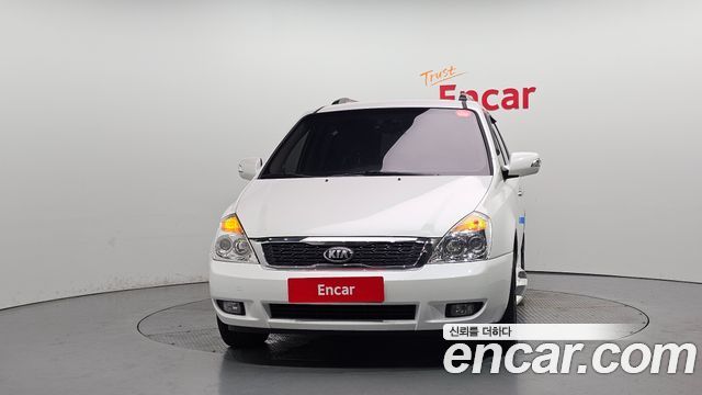 Kia Canival 2013 — photo 3