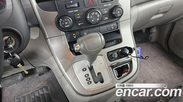 Kia Canival 2013 — photo 12