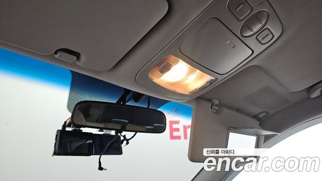 Kia Canival 2013 — photo 27