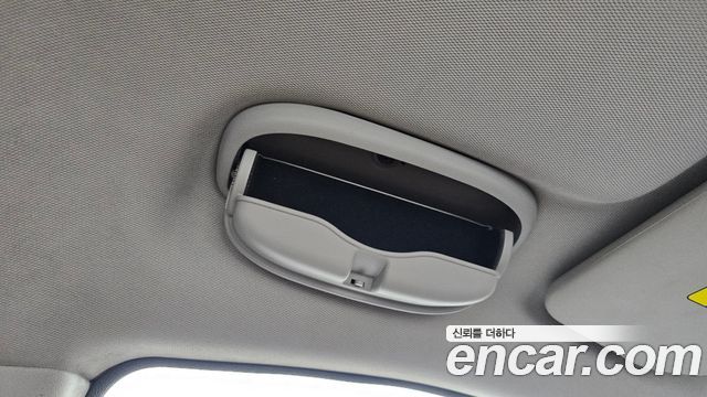 Kia Canival 2013 — photo 31