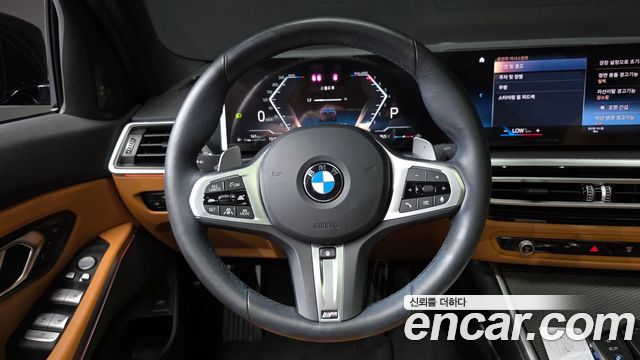 BMW 3-Series 2024 — photo 19