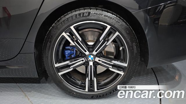 BMW 3-Series 2024 — photo 7
