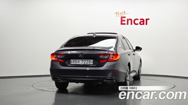 Honda Accord 2019 — photo 4