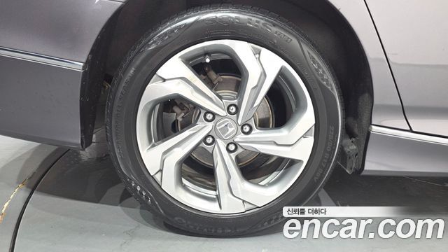 Honda Accord 2019 — photo 5