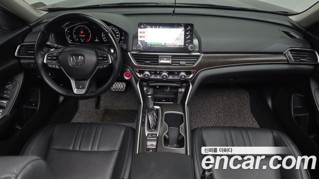 Honda Accord 2019 — photo 10