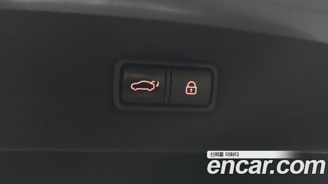 Genesis EQ900 2018 — photo 23