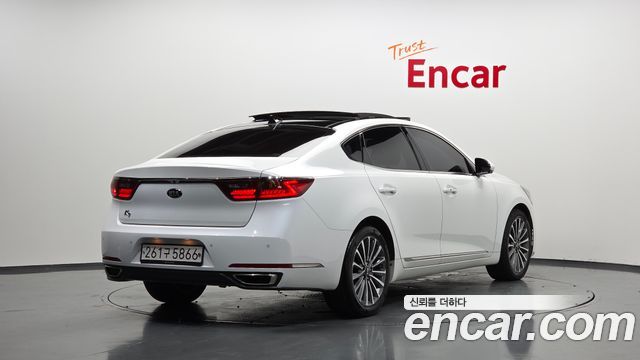Kia K7 2017 — photo 2