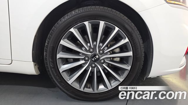 Kia K7 2017 — photo 7