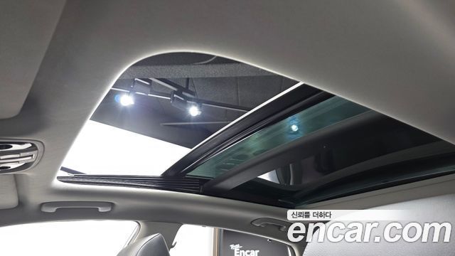Kia K7 2017 — photo 32
