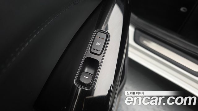 Kia K7 2017 — photo 34