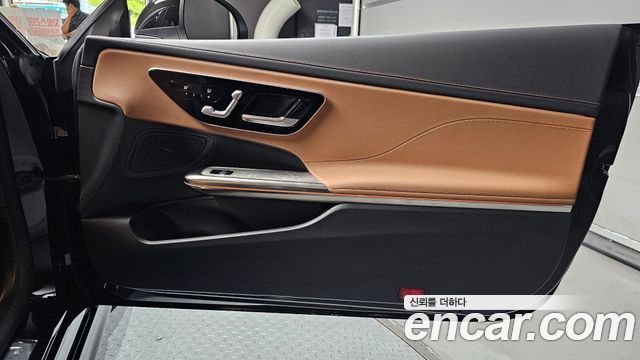 Mercedes-Benz CLE-Class 2025 — photo 14