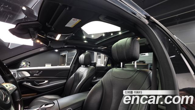 Mercedes-Benz S-Class 2018 — photo 17