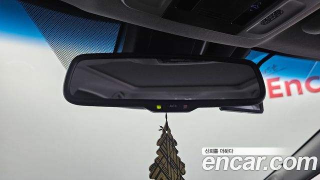 Toyota Camry 2018 — photo 24