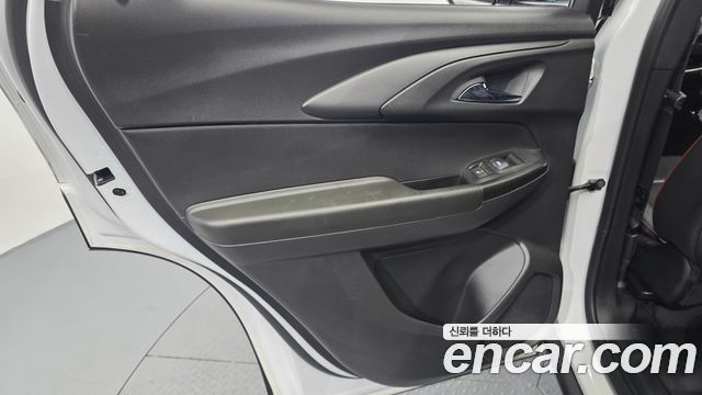 Chevrolet Korea Trailblazer 2024 — photo 15