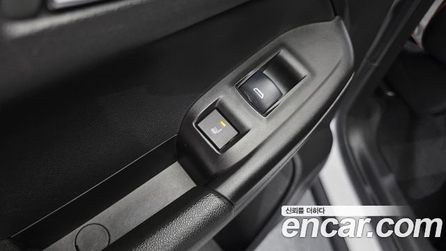 Chevrolet Korea Trailblazer 2024 — photo 35