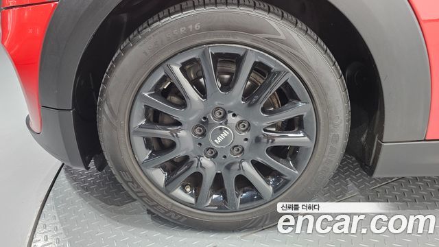 Mini Cooper 2017 — photo 5