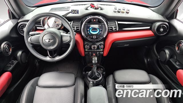 Mini Cooper 2017 — photo 7