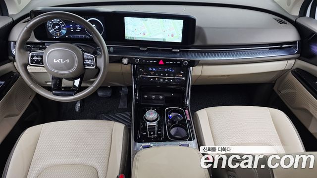 Kia Canival 2023 — photo 10