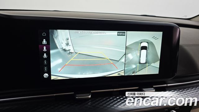 Kia Canival 2023 — photo 21