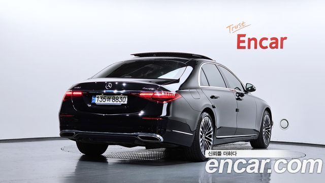 Mercedes-Benz S-Class 2022 — photo 2