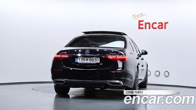 Mercedes-Benz S-Class 2022 — photo 4