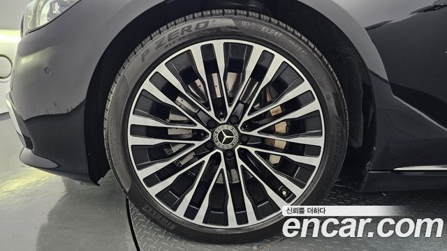 Mercedes-Benz S-Class 2022 — photo 5