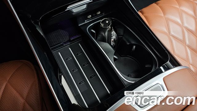 Mercedes-Benz S-Class 2022 — photo 24