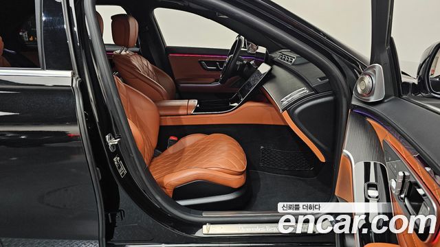 Mercedes-Benz S-Class 2022 — photo 16