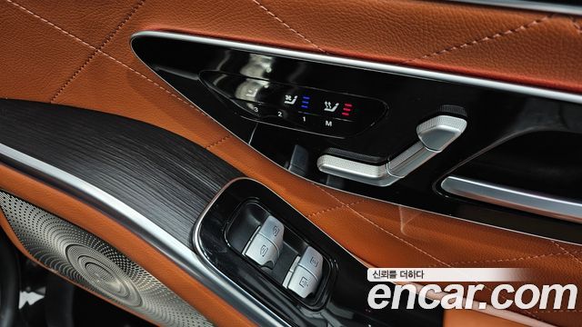 Mercedes-Benz S-Class 2022 — photo 28