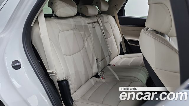 Genesis GV70 2024 — photo 11