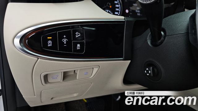 Genesis GV70 2024 — photo 14