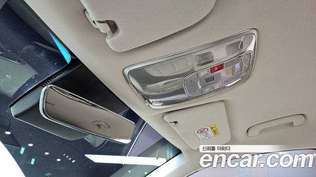 Genesis GV70 2024 — photo 15