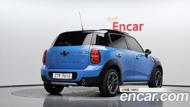 Mini Countryman 2016 — photo 2