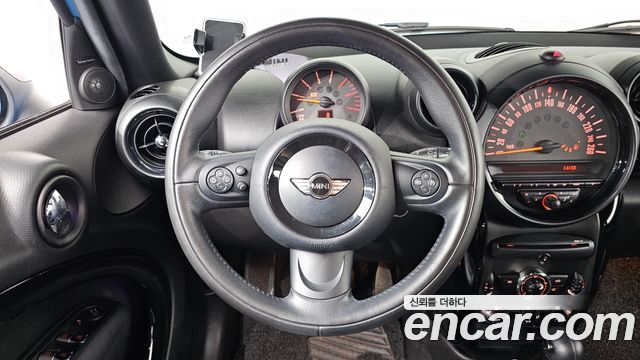 Mini Countryman 2016 — photo 13