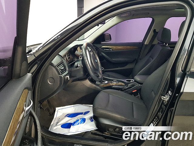 BMW X1 2015 — photo 10