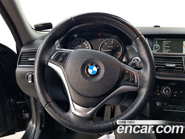 BMW X1 2015 — photo 13