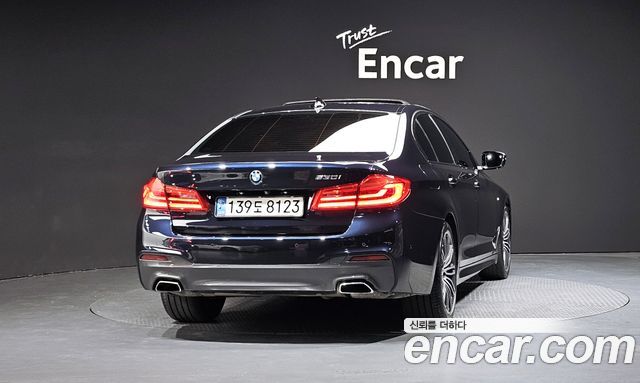 BMW 5-Series 2020 — photo 4