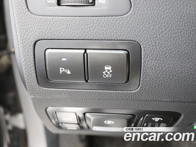 Hyundai Equus 2010 — photo 15